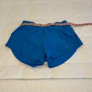 Nike Dry Fit Size Small Women’s Running Shorts